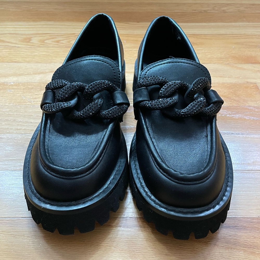 Karl Lagerfeld Gianna Leather Loafer